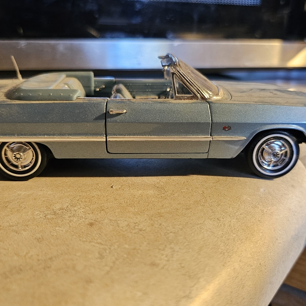 1963 Chevrolet Impala convertible collectable